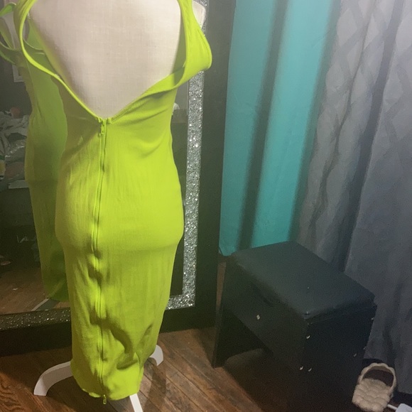 Dress - Picture 2 of 2